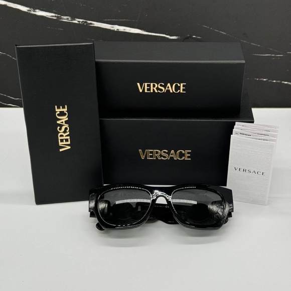 NEW MOD 4479U GB1/87 VERSACE BLACK SQUARE VE4479U GB187 WOMEN SUNGLASSES main image 5